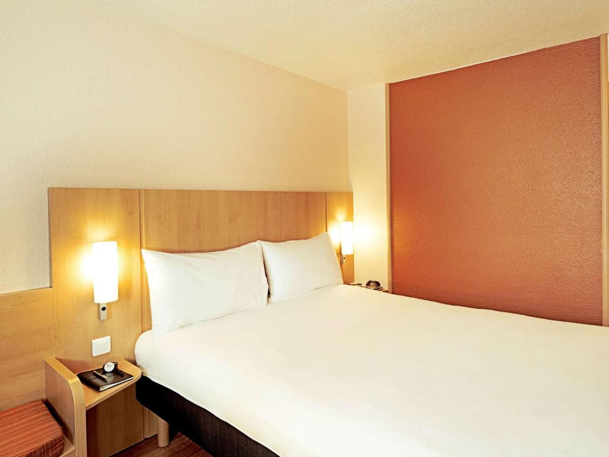 ibis Tlemcen Hotel Buitenkant foto