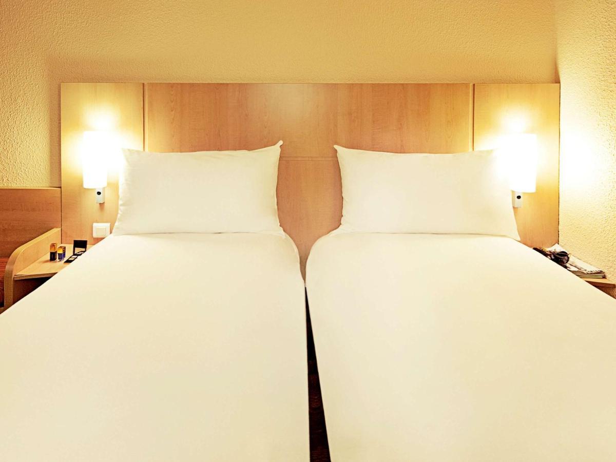 ibis Tlemcen Hotel Buitenkant foto