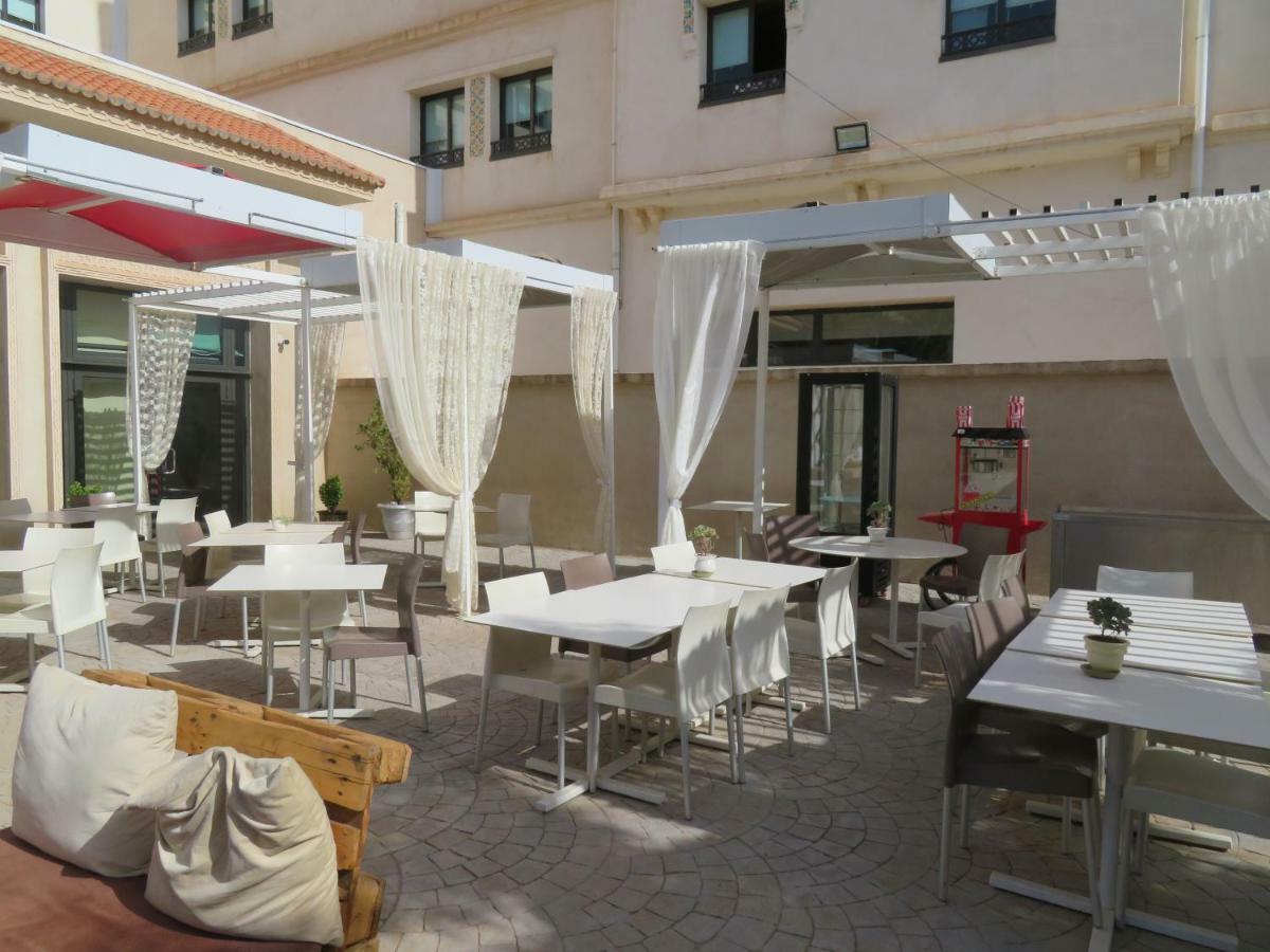 ibis Tlemcen Hotel Buitenkant foto